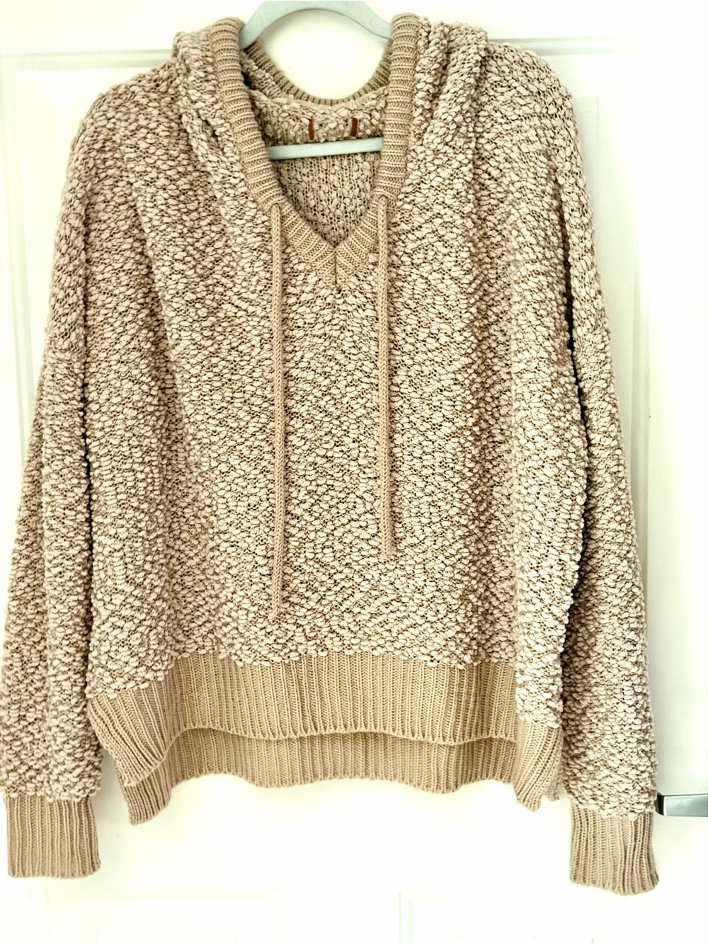 POL Women's Cream Cozy Popcorn Knit Hoodie Sweater NWOT
